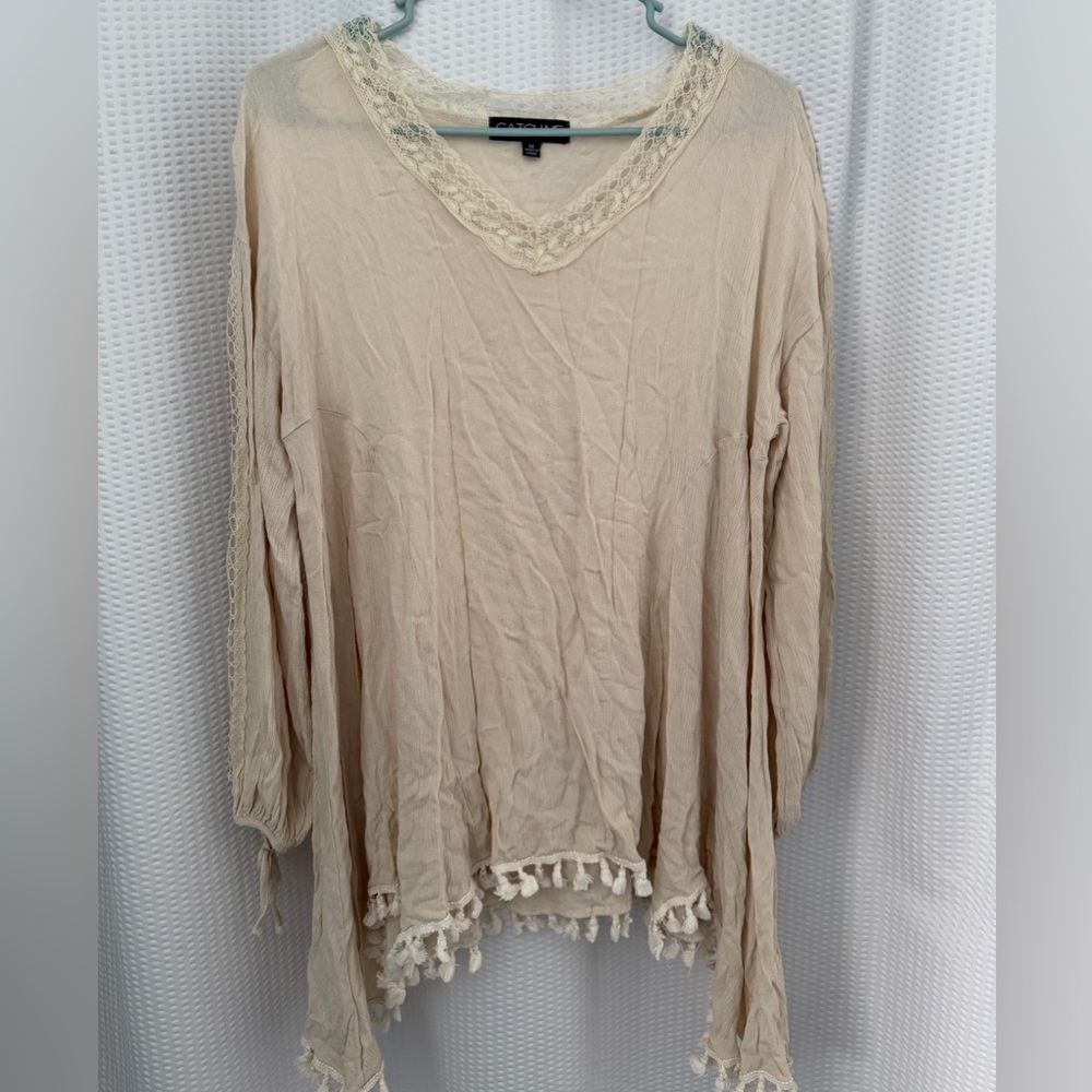 Elegant Beige Tunic with Lace Accents